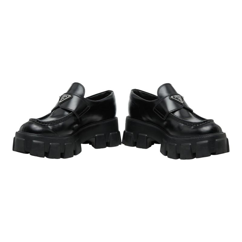 美品　PRADA モノリス　厚底　三角ロゴ　ローファー　37サイズ PRADA（プラダ） 三角ロゴプレート モノリス ローファー 厚底 サイズ37