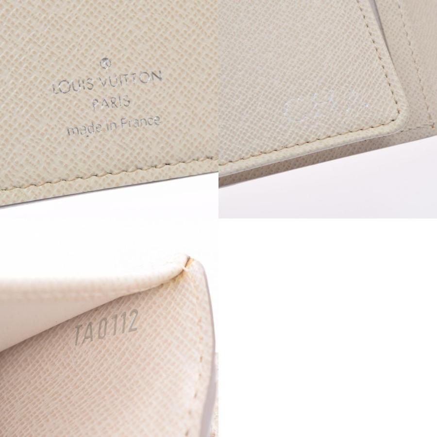 LOUIS VUITTON ルイヴィトン エピ ポルトフォイユ ジョイ イヴォワール 