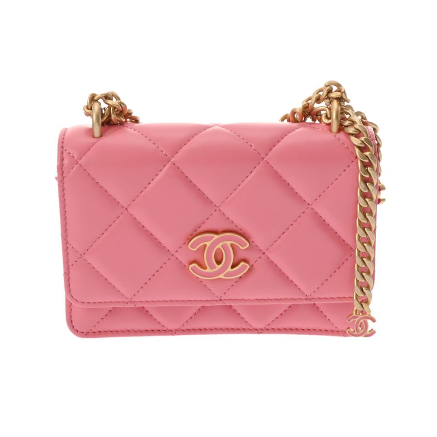CHANEL（シャネル） マトラッセ チェーンウォレット ミディアムサイズ