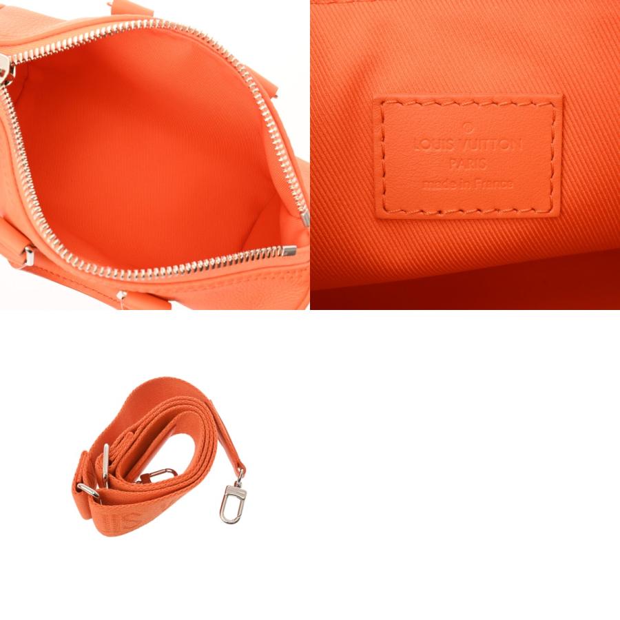 LOUIS VUITTON（ルイ・ヴィトン） LVアエログラム キーポル XS 