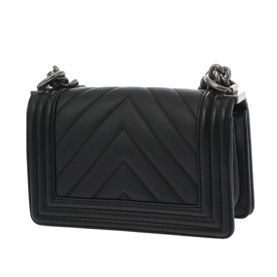 CHANEL（シャネル） ボーイシャネル Vステッチ チェーンショルダー 