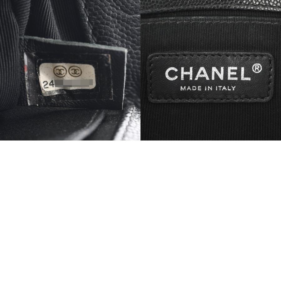 CHANEL（シャネル） ボーイシャネル Vステッチ チェーンショルダー 