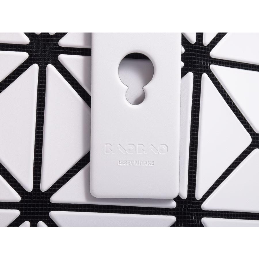 新品バオバオ・BAOBAO ISSEYMIYAKE トートバッグ8×8白 マット×メッシュ  
