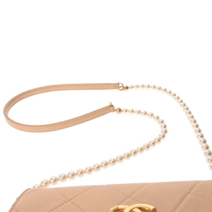 みーちゃん CHANEL 正規品 パールベージュ ショルダーバッグ CHANEL（シャネル） マトラッセ ココマーク パール ベージュ