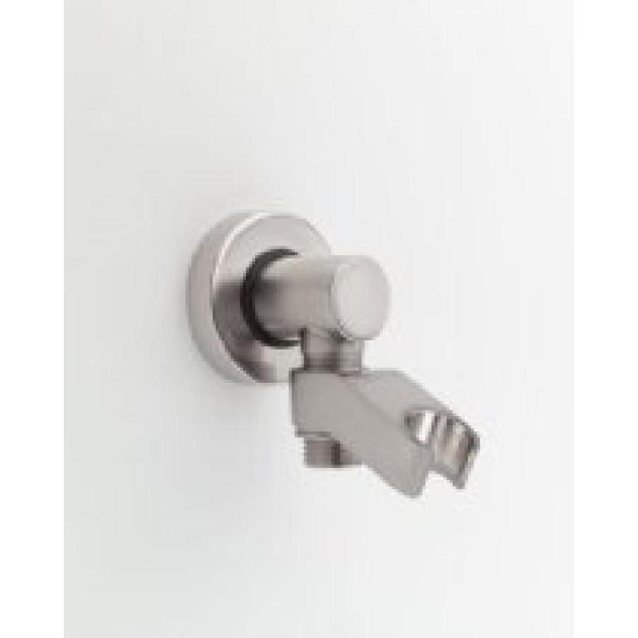 シャワーヘッド Jaclo 6486 SB の壁に取り付けられた 1/2男性 x 1/2 サテン真鍮ホルダー付きシャワーの供給肘を女性の手