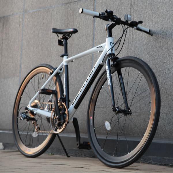 [予約 12月下旬以降]【メーカー直送】 CANOVER CAC-028 KRNOS ホワイト クロスバイク オオトモ [予約 12月下旬以降]【メーカー直送】 CANOVER CAC-028 KRNOS