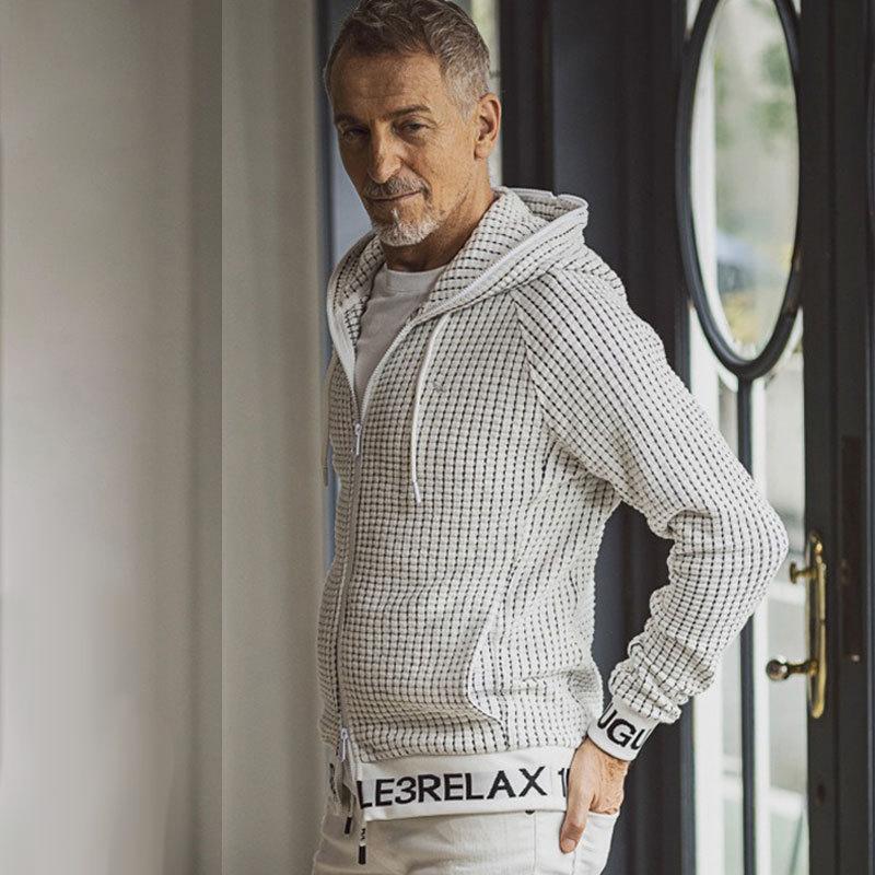 1PIU1UGUALE3 RELAX ウノピゥウノウグァーレトレ リラックス ワッフル