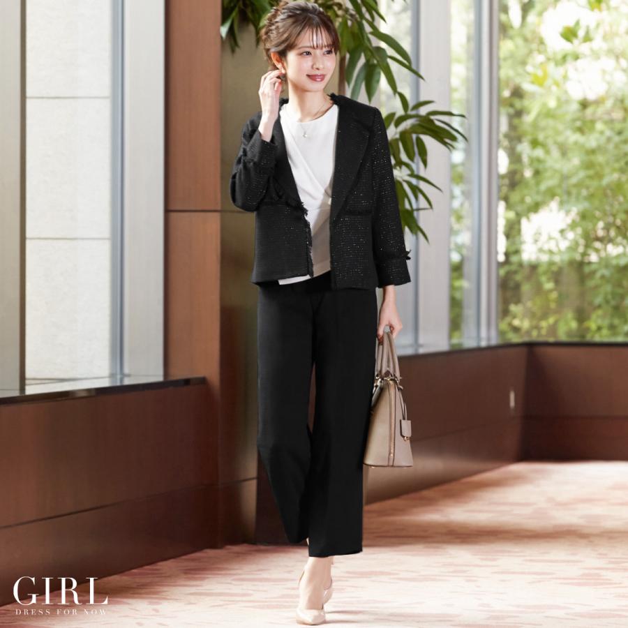 上スーツ レディース おしゃれ インナー 人気のファッション画像