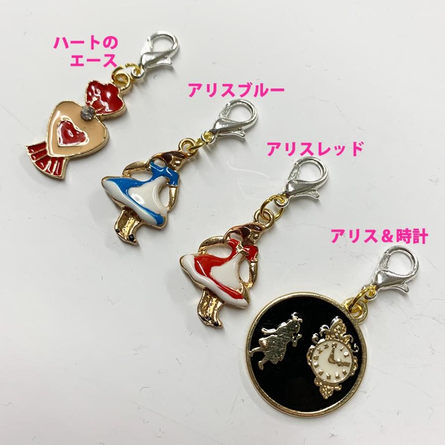 マスクチャーム マスクアクセサリー アリスのモチーフ 4種類あります 不思議の国のアリス Charm 016 コサージュ専門店 Girlish 通販 Yahoo ショッピング