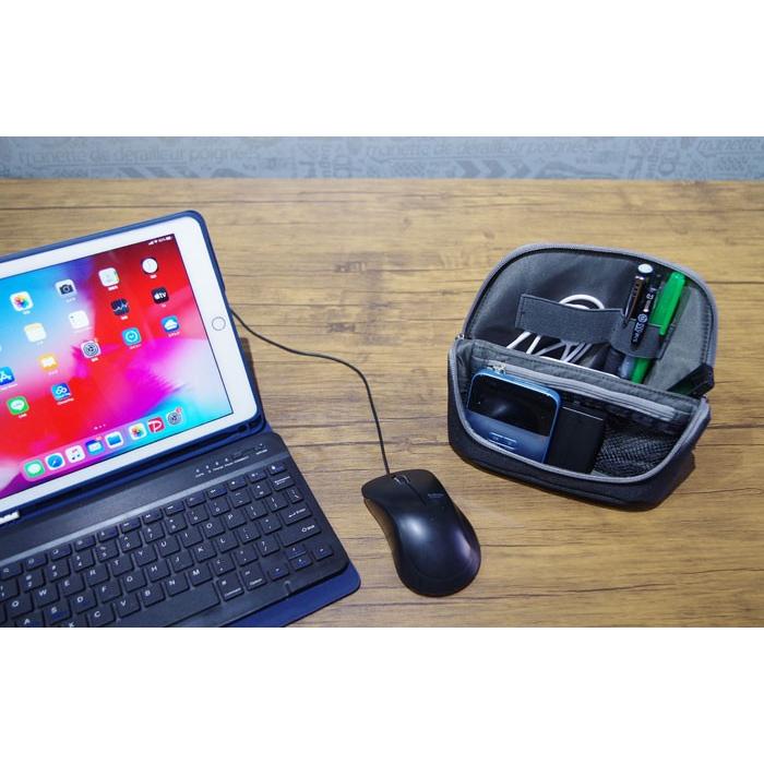 ガジェット ポーチ おしゃれ バッグ 立つ ツールスタンド ガジェットポーチ Utlim スマ スタ ワイド モバイル 全3色 Ut1846 自立 Mdsut1846 Zakka Green 通販 Yahoo ショッピング