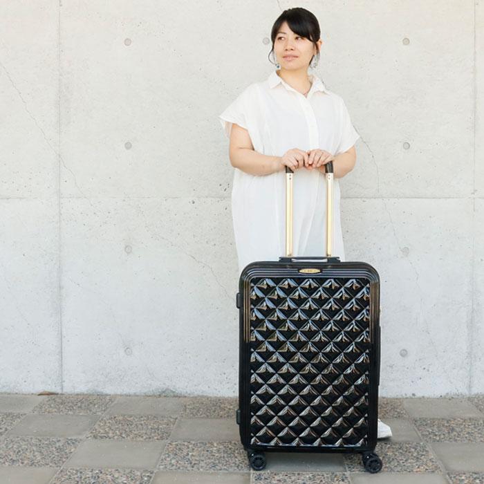 CECIL McBEE スーツケース M セシルマクビー バッグ キルト 53L CECIL McBEE スーツケース M セシルマクビー バッグ キルト 53L