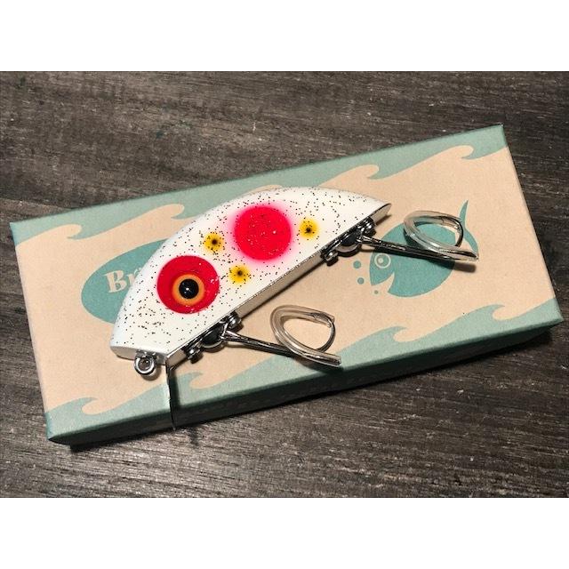 ブライトリバー ヒップツイストミノー ストロベリーS : GIZMO ヤフー店