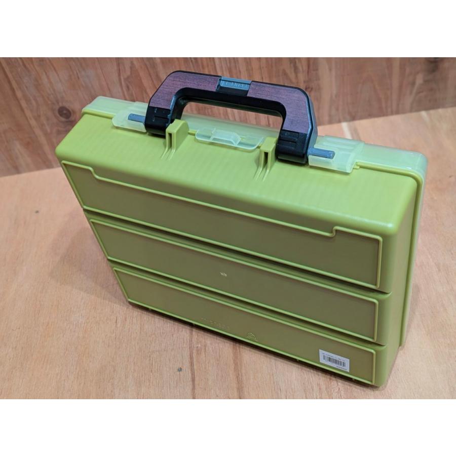 津波ルアーズ プラッガーズキャリングボックス LOT.6（ピスタチオ