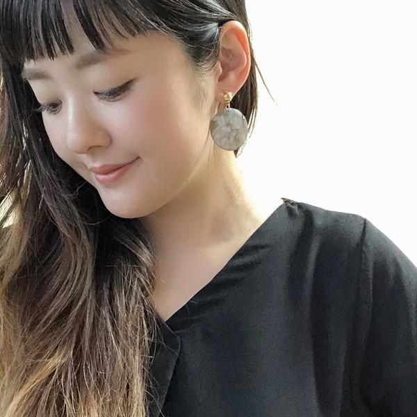 サークル プレートピアス アクリル レトロ お洒落 大人かわいい 揺れる カジュアル 春夏 女性 ゆらゆら マルチカラー ボーダー ニュアンス P150 アクセサリー レディース通販glam 通販 Yahoo ショッピング