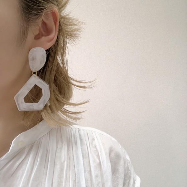gulamu jewelry（グラム ジュエリー） 爆買 大理石風 ピアス おおぶり 