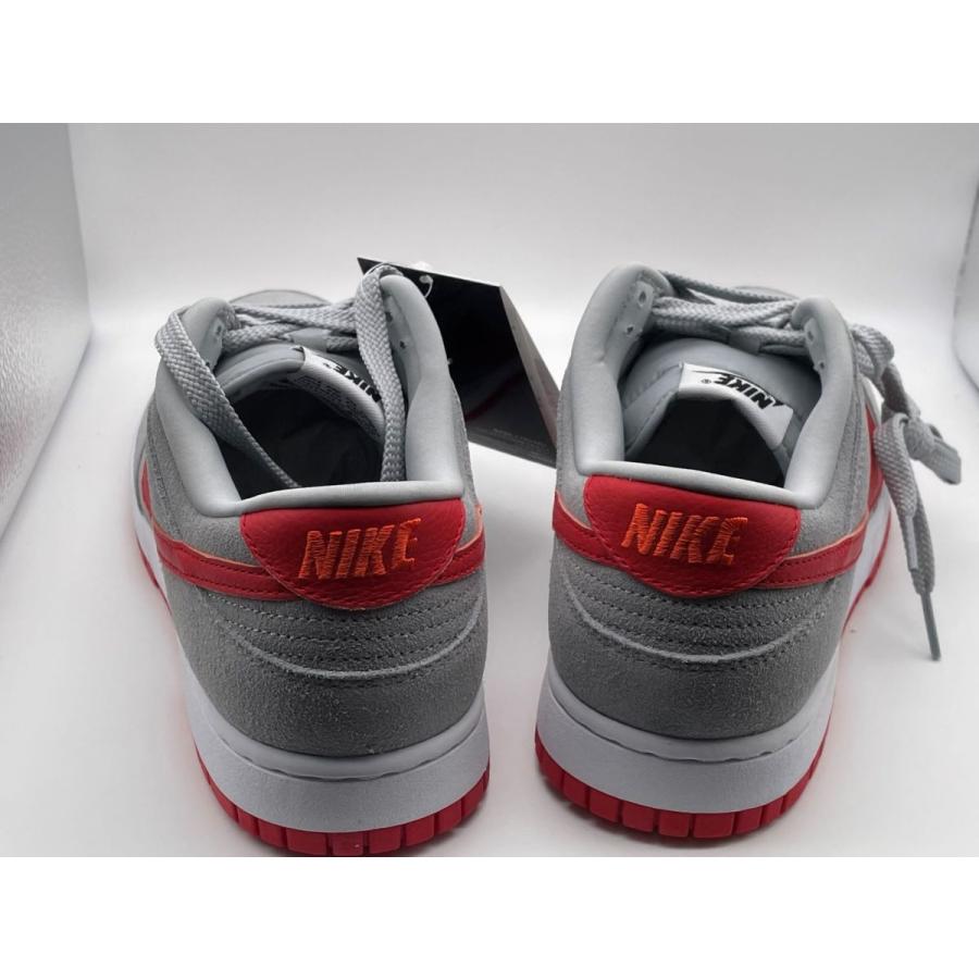 NIKE（ナイキ） [27.5cm]NIKE BY YOU DUNK LOW グレイ レッド AH7979