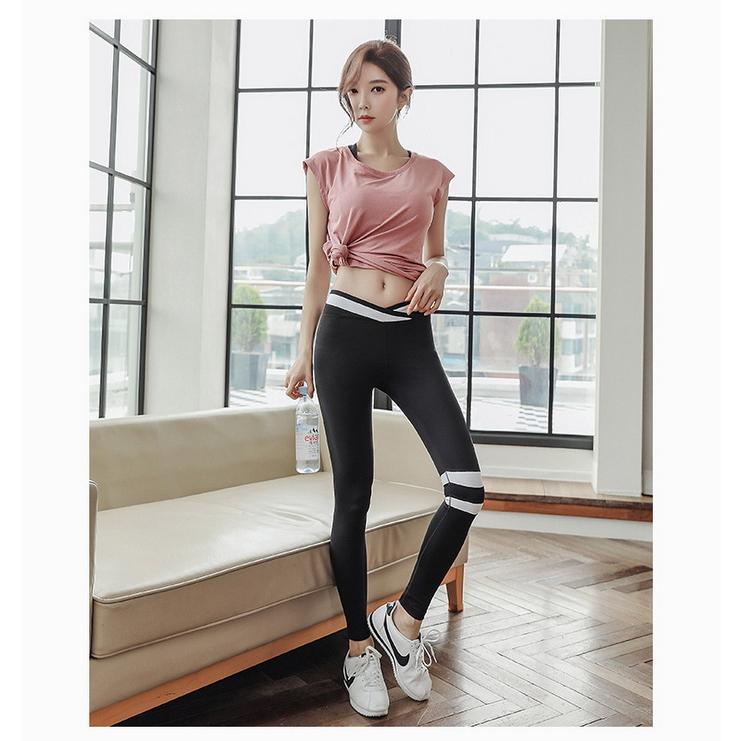 ランニングウェア レディース セット 3点セット 上下 ウェア おしゃれ 可愛い かわいい トレーニングウェア ジムウェア ジム Y Glanz 通販 Yahoo ショッピング