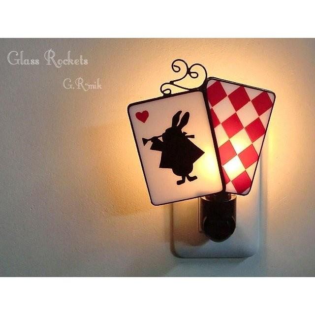 不思議の国のアリス Alice in Wonderland うさぎ ステンドグラス