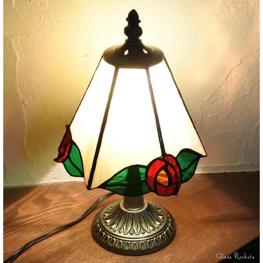 ステンドグラスライト  卓上ライト  薔薇 バラ 薔薇のステンドグラス卓上ライト