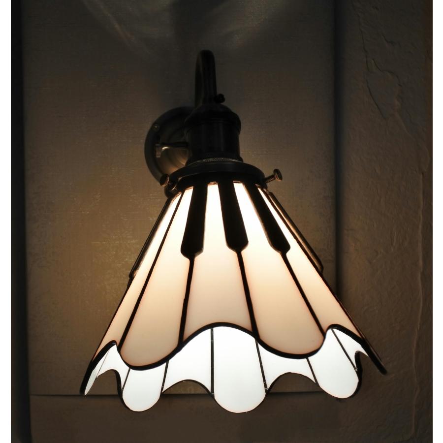 ピアノ壁付けブラケット 壁用 ステンドグラス : ステンドグラス工房