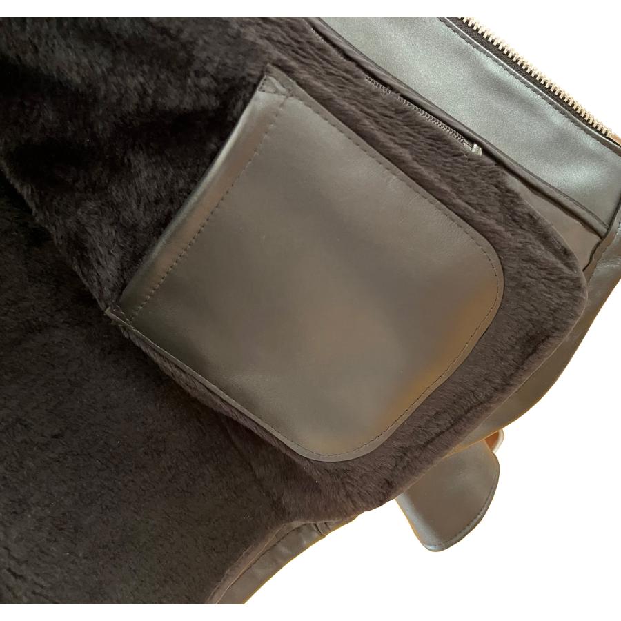 OMEGA 新品同様 Schott ショット 襟付きトラッカージャケット OMEGA 新品同様 Schott ショット 襟付きトラッカージャケット