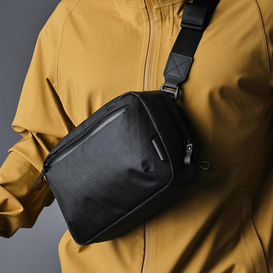 日本正規代理店 ELEMENTS TECH CASE MAX ショルダーバッグ