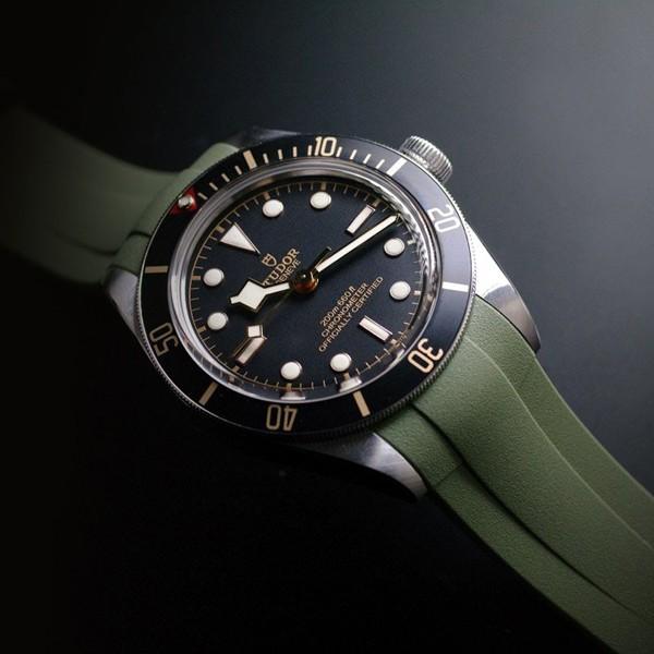 BLACK BAY BLACK BAY ラバーＢ（RUBBERB）チューダー TUDOR ブラック