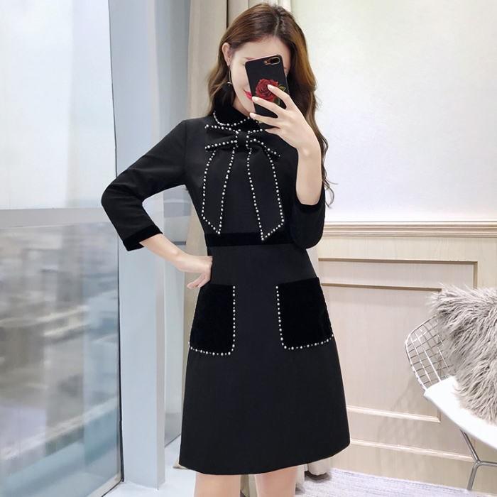 ワンピース 送料無料 襟リボンパールラインストーン七分袖付きaライン膝丈ワンピース ブラック 黒 大人 上品 韓国 ファッション レディース Apaproduction Fr