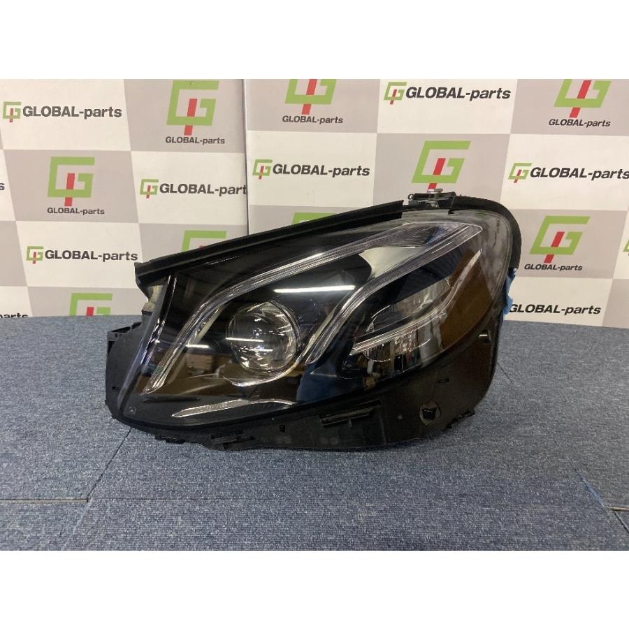 【GP美品】文句なし品 メルセデスベンツ E位置づけ W213 尖端照明ランプ 左 A2139060507