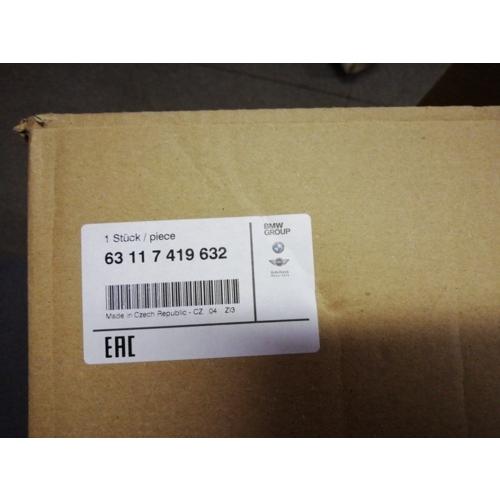 【GP美品】純正品 BMW ３シリーズ F30/F31 ヘッドランプ 右 63117419632_2
