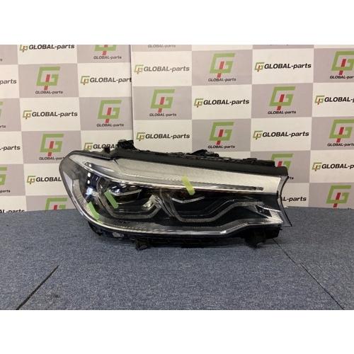 【GP美品】純正品 BMW 5シリーズ G30/F90 ヘッドランプ 右 63117214964