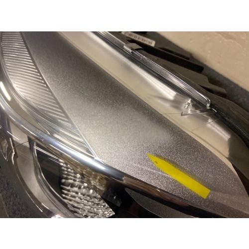 【GP美品】純正品 BMW 2シリーズ F45/F46 ヘッドランプ 左 63117391403の画像