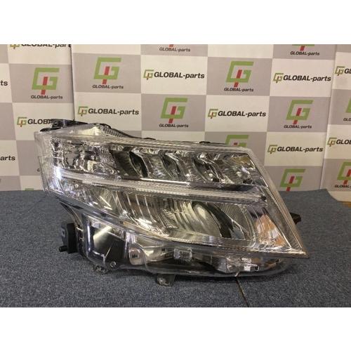 【GP美品】純正品 トヨタ ルーミー M900/M910 ヘッドランプ 右  81130-B1220