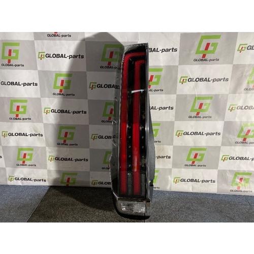 【GP美品】純正品 トヨタ ノア/エスクァイア ZRR80/ ZWR80 テールランプ 左 81561-28691
