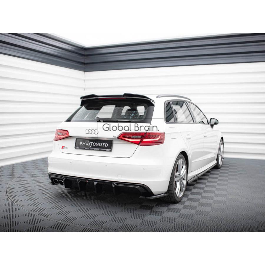 Audi（アウディ） A3 8V 前期 Sライン スポーツバック リア