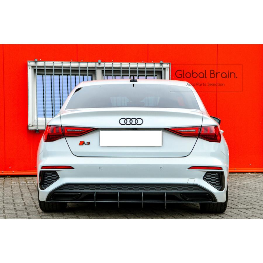 Audi（アウディ） A3 8Y Sライン/ S3 セダン リア センター