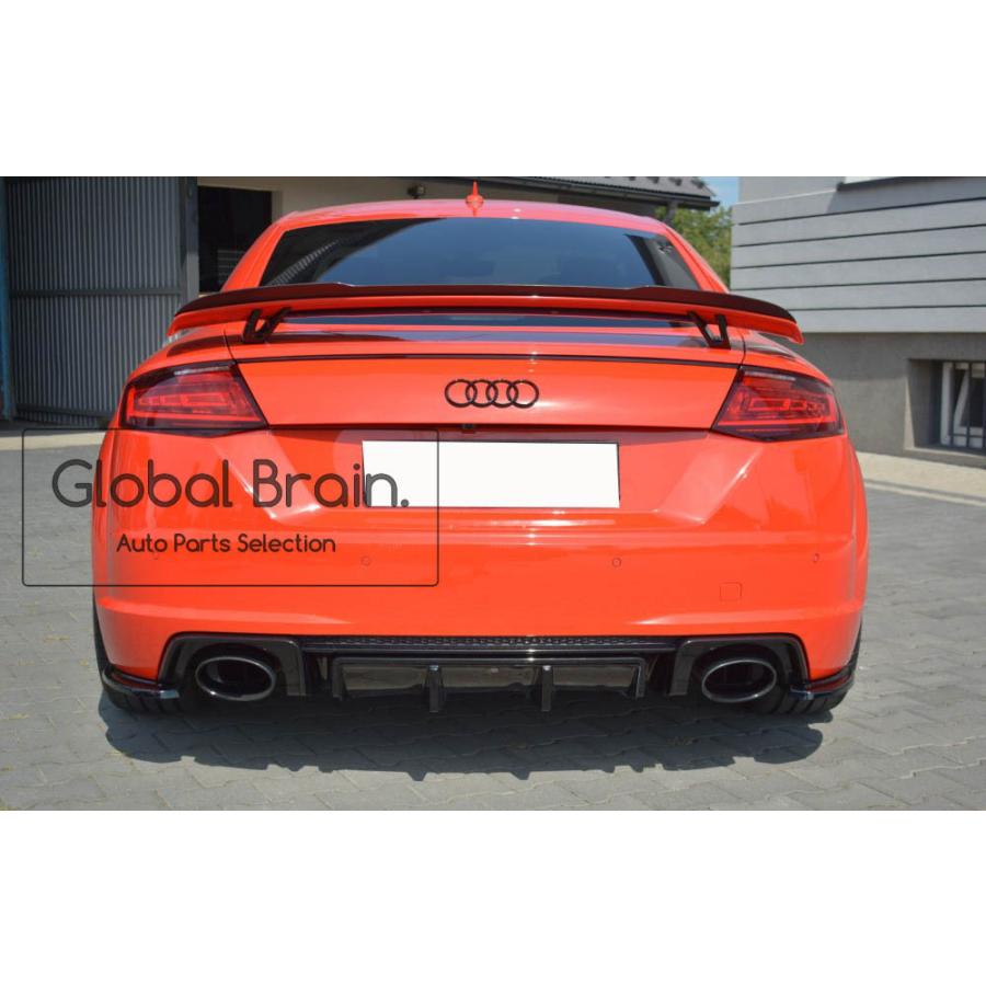 Audi アウディ TT RS 8S リア センタ ー ディフューザー Audi アウディ TT RS 8S リア センタ ー ディフューザー