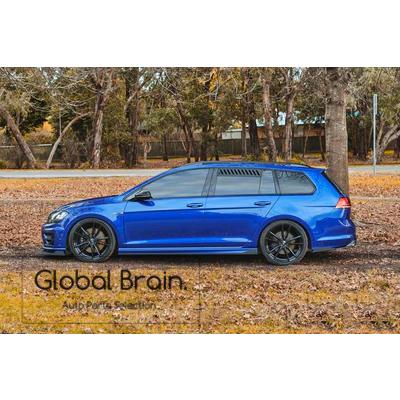 【希少】VW ゴルフ7 ヴァリアント サイドスカート　左右セット フォルクスワーゲン（Volkswagen） ゴルフ7 R 前期 ヴァリアント