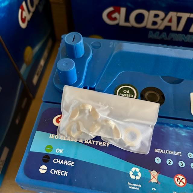 M24MF GLOBATT「グロバット」マリン用ディープサイクルバッテリー ディープサイクルバッテリー グロバット M24 80AH マリンバッテリー