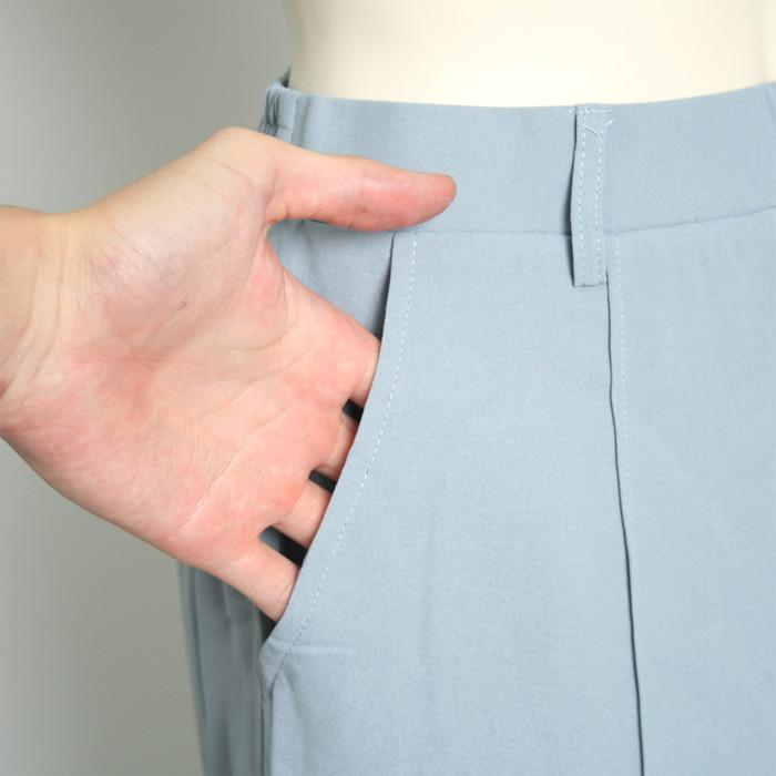 レディース ボトムス ワイド、バギーパンツ レーヨンライク　サイドベンツピンタックフレアパンツ |  | 07
