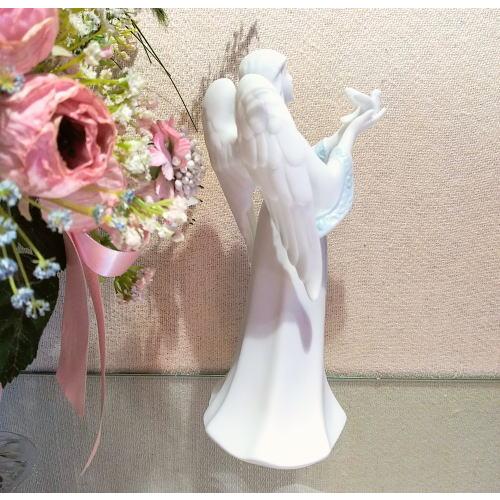 天使置物 インスピレーション シリーズ 鳩を手にするエンジェル