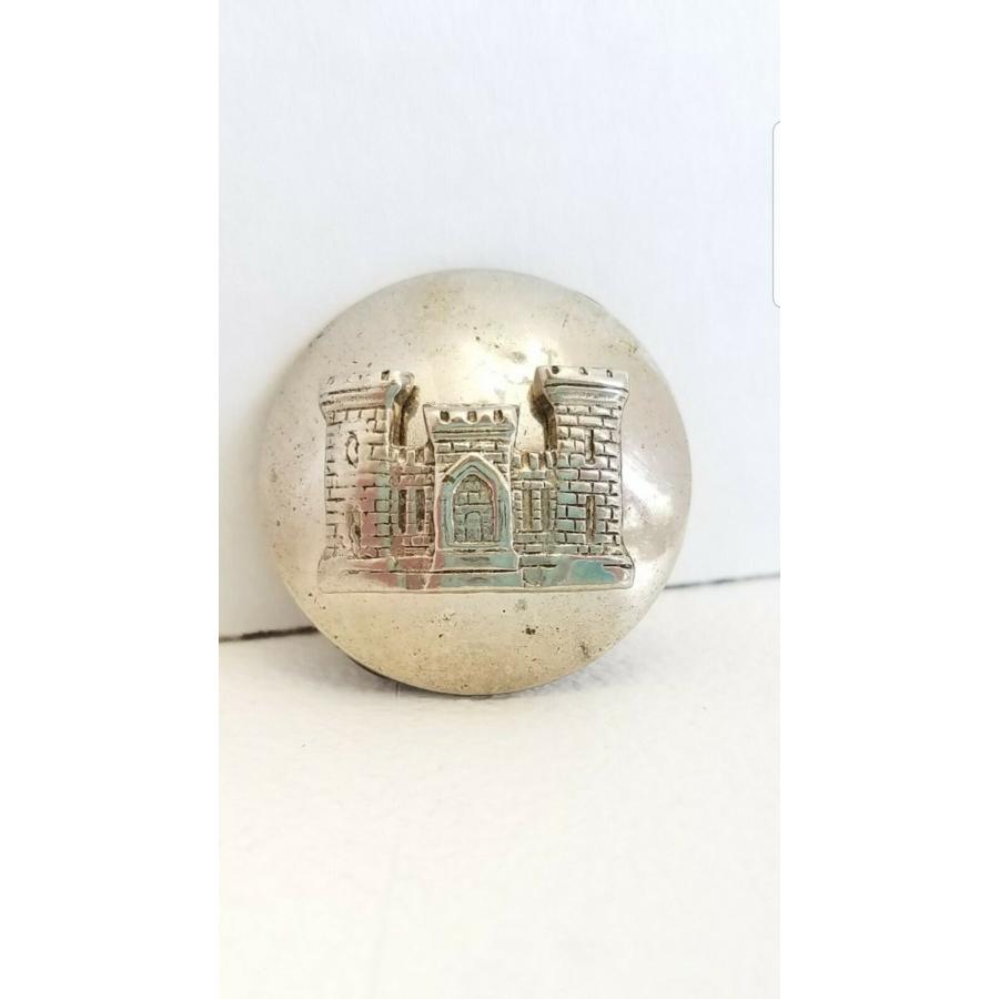 ピンバッジ U.S. Army Corps of Engineers Castle Lapel Pin - Vintage USA Military