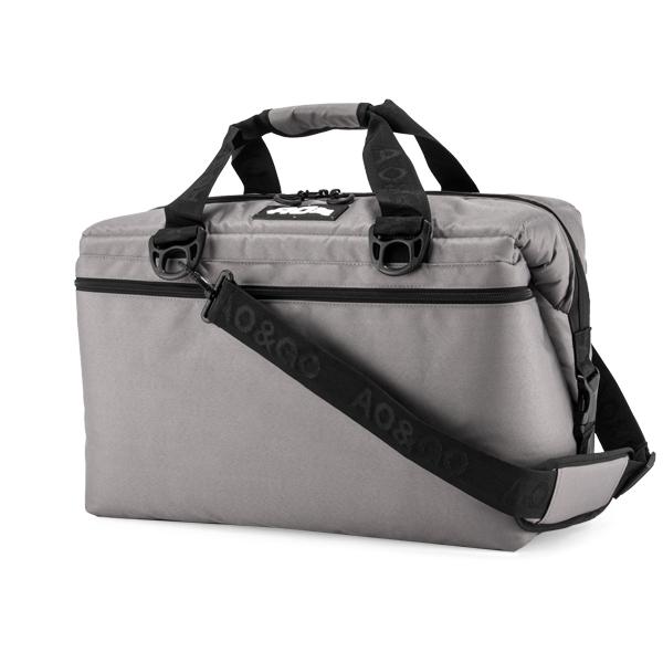 AO Coolers 【並行輸入品】 エーオー クーラーズ クーラーバッグ 36