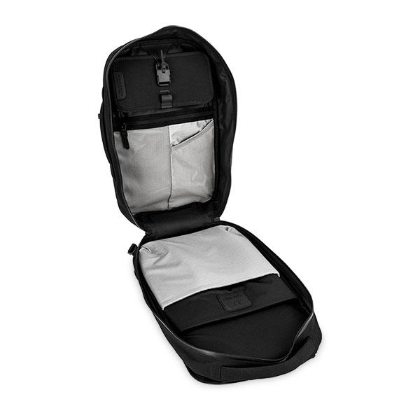 BLACK EMBER ブラックエンバー シャドウ 22L SHADOW 22 リュック BLACK EMBER ブラックエンバー シャドウ 22L SHADOW 22 リュック