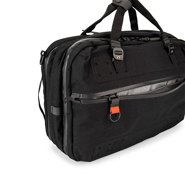 BLACK EMBER ブラックエンバー フォージ FORGE リュック 20-30L BLACK EMBER ブラックエンバー フォージ FORGE リュック 20-30L