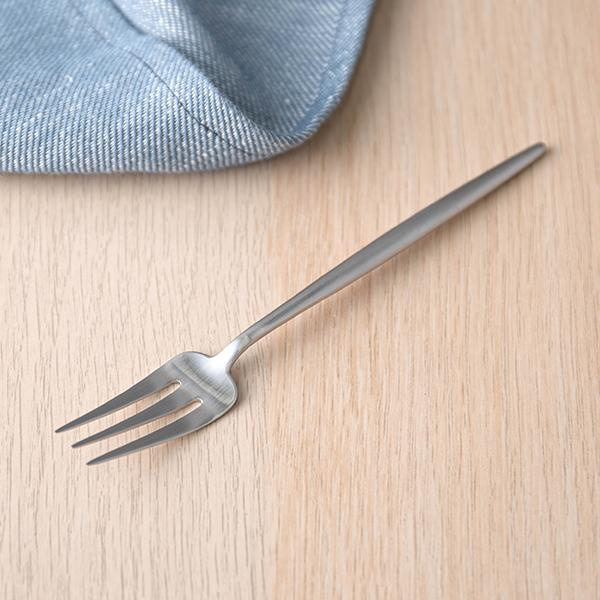 クチポール Cutipol ムーンマット MOON MATT ペストリーフォーク Pastry fork シルバー Silver カトラリー 5609881792209 MO24F｜glv｜02