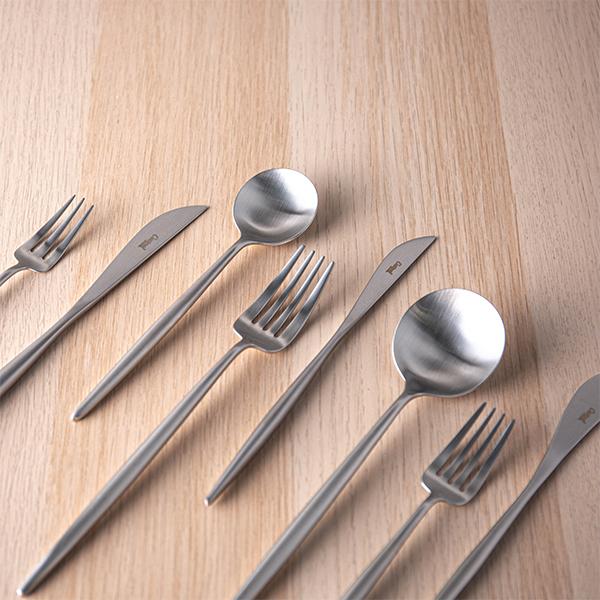 クチポール Cutipol ムーンマット MOON MATT ペストリーフォーク Pastry fork シルバー Silver カトラリー 5609881792209 MO24F｜glv｜03