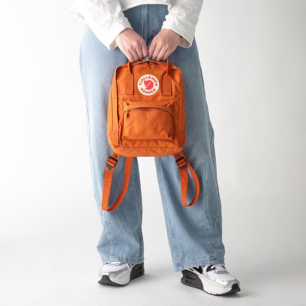 【並行輸入品】 フェールラーベン Fjall Raven カンケン ミニ 7L KANKEN MINI リュック デイパックの画像
