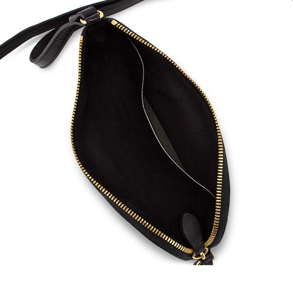 IL BISONTE（イルビゾンテ） 【並行輸入品】 ショルダーバッグ