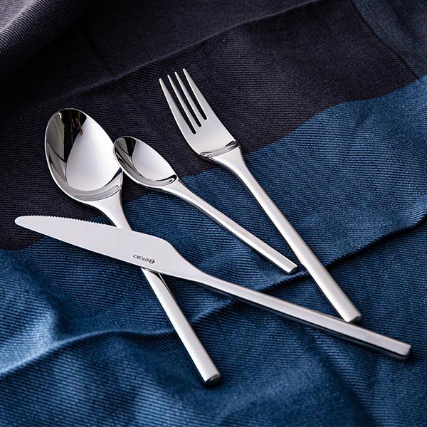 iittala（イッタラ） 連休中も休まず配送 【並行輸入品】 食器セット